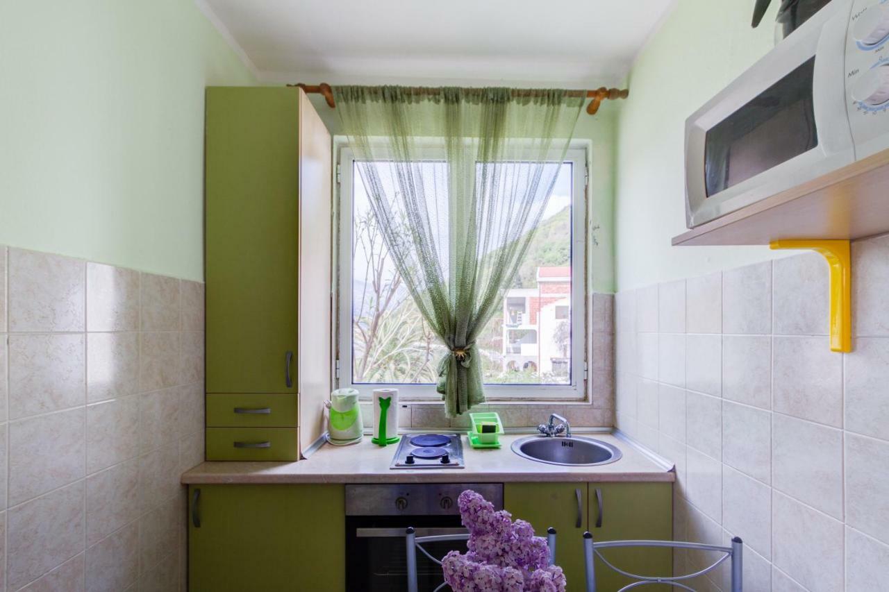 Apartmani Vesna 蒂瓦特 外观 照片