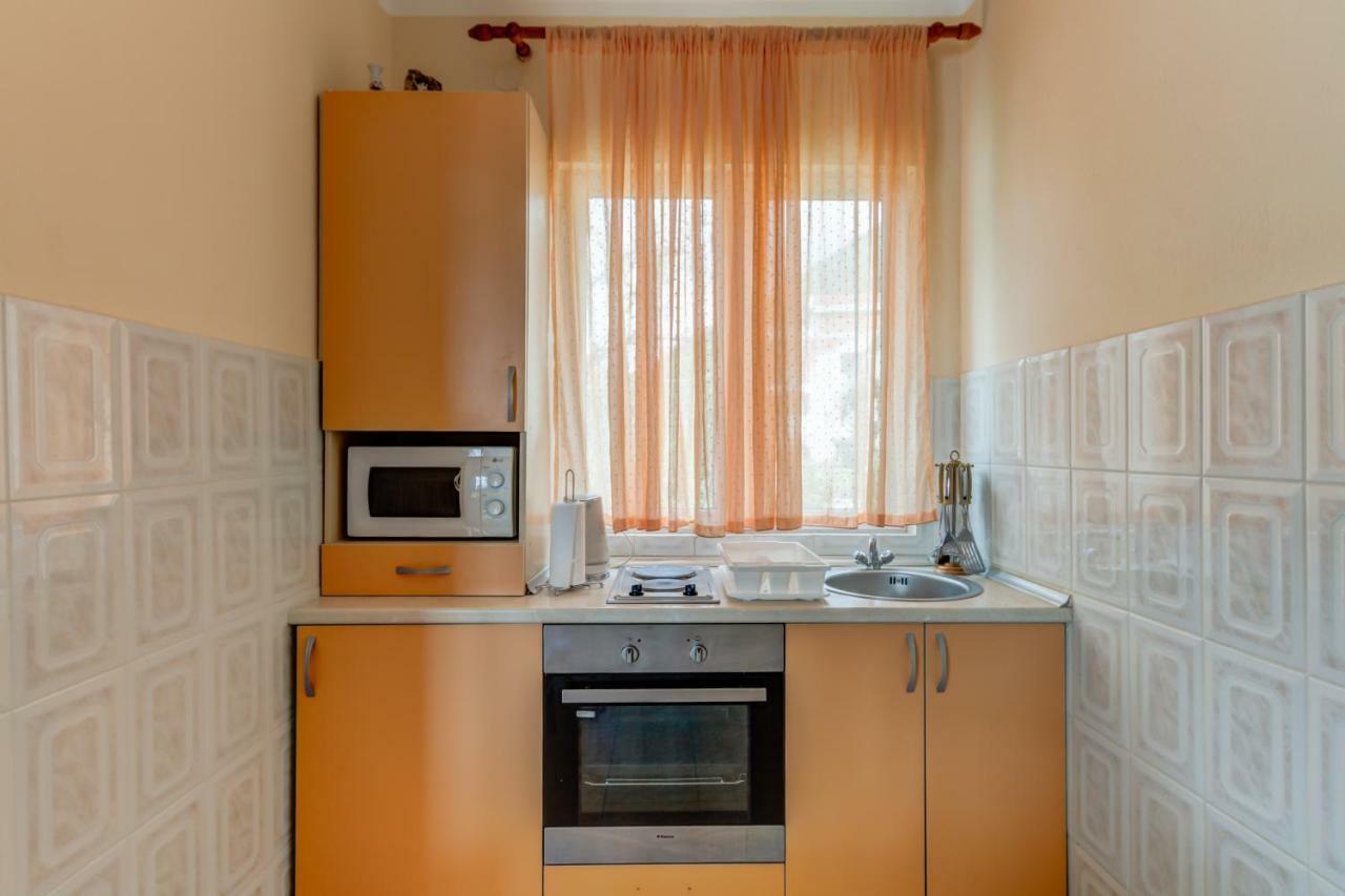 Apartmani Vesna 蒂瓦特 外观 照片